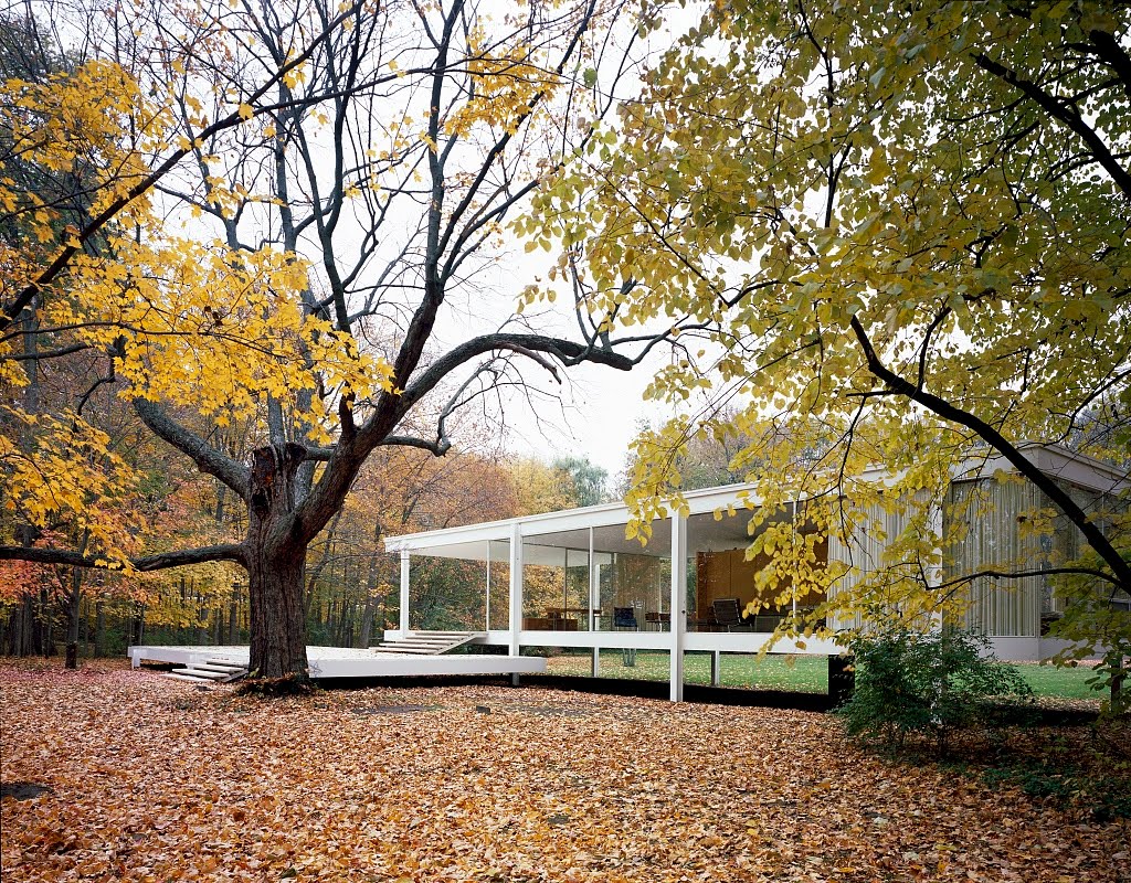 Exterior view of farnsworth house in the fall